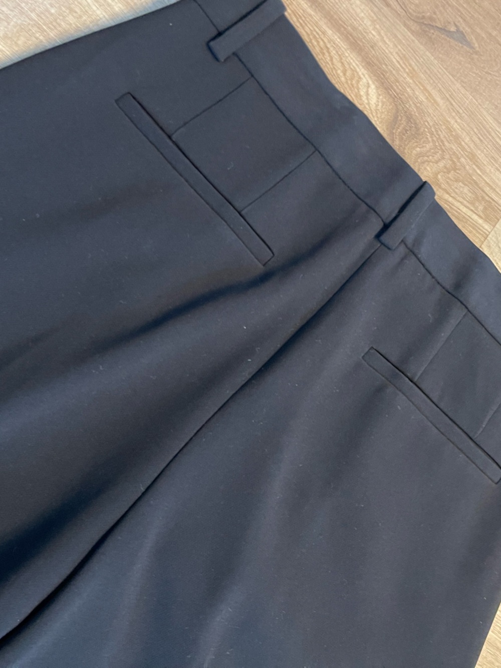 Theory Admiral Crepe Pants - Picture 5 of 7